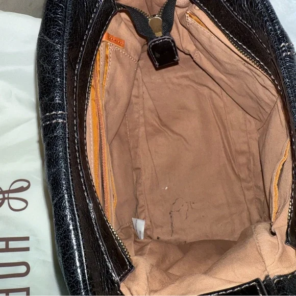 HOBO Classic Black Leather Shoulder Bag - Picture 9 of 10